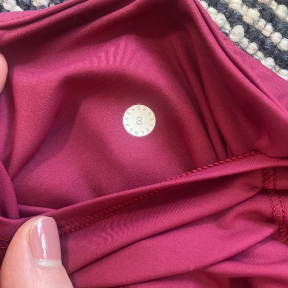 Cropped Lululemon Leggings - Picture 4 of 4